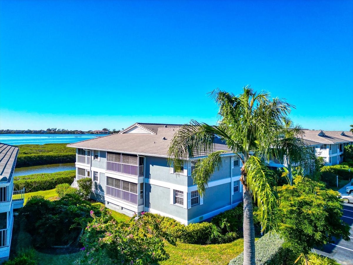 1233 Edgewater Circle #65 Bradenton FL 34209 - PALMA SOLA BAY-BIG WATER VIEW A4680832 image4
