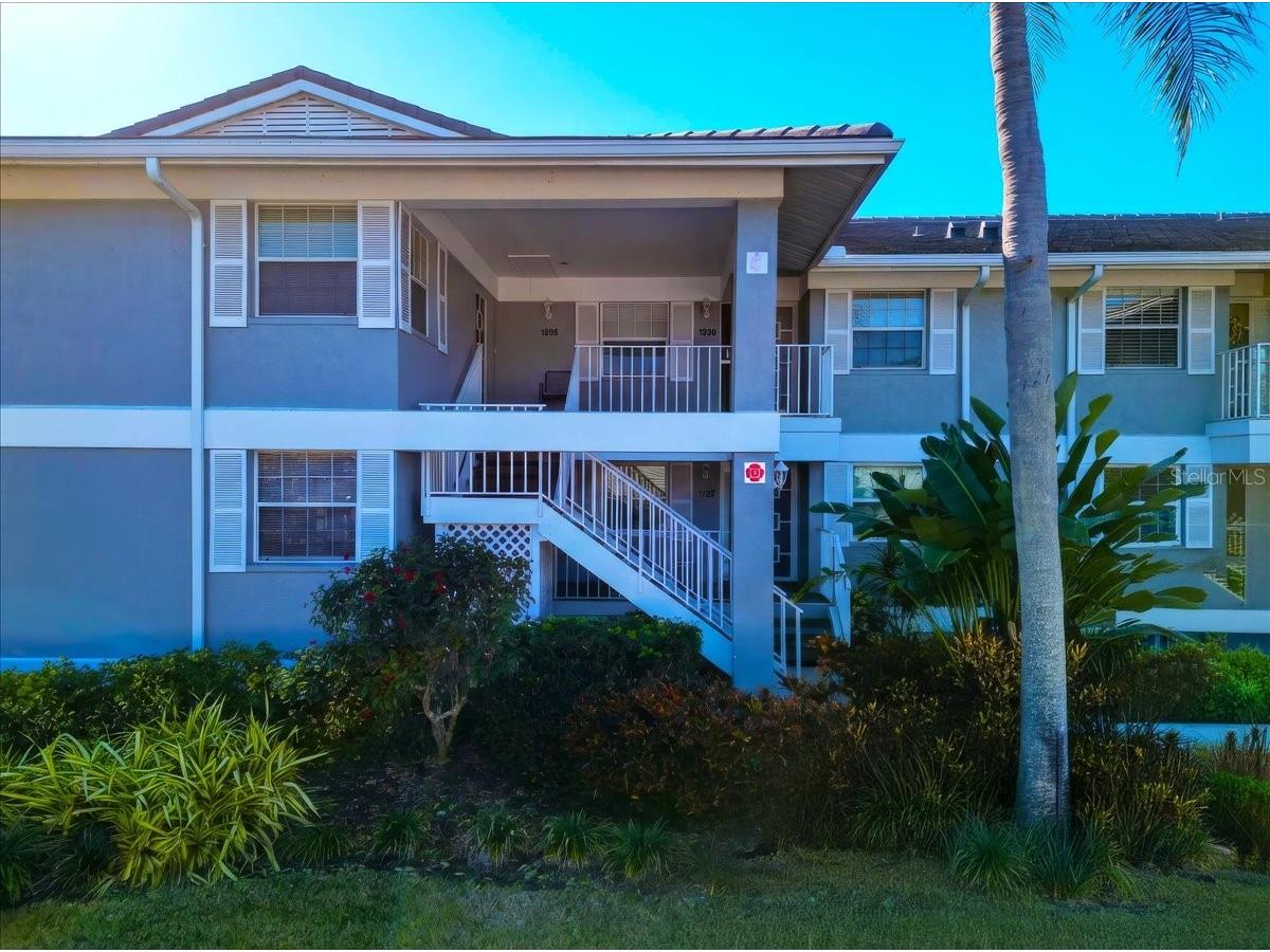 1233 Edgewater Circle #65 Bradenton FL 34209 - PALMA SOLA BAY-BIG WATER VIEW A4680832 image5