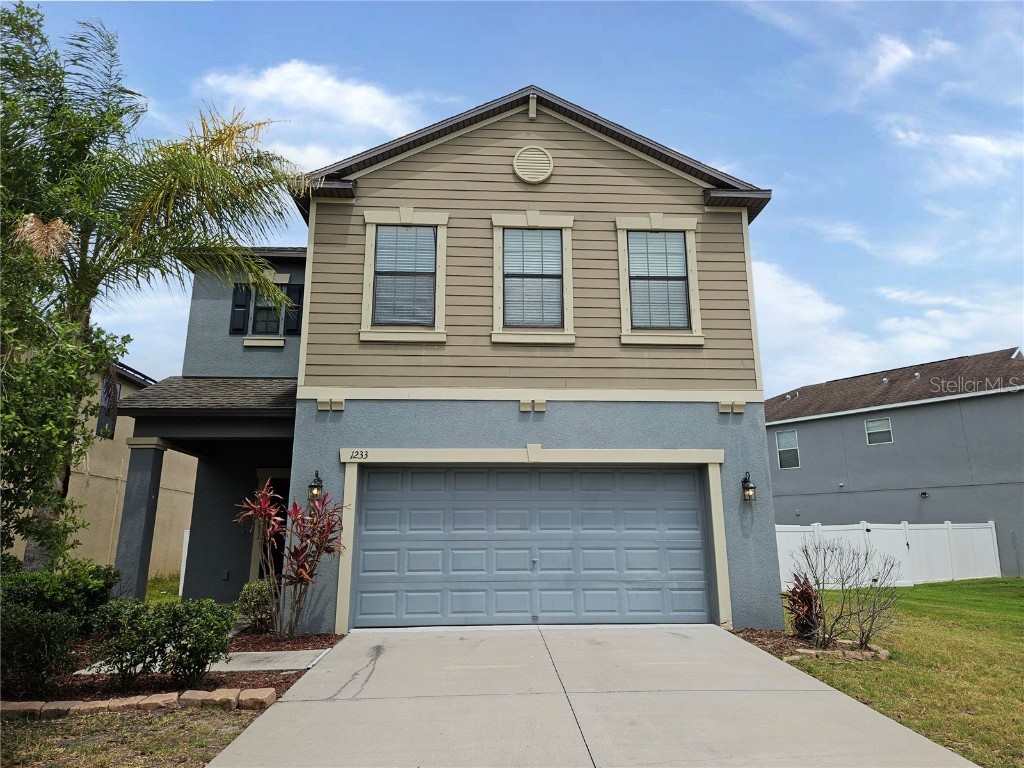 1233 Harbour Blue Street Ruskin FL 33570 U8241231 image1