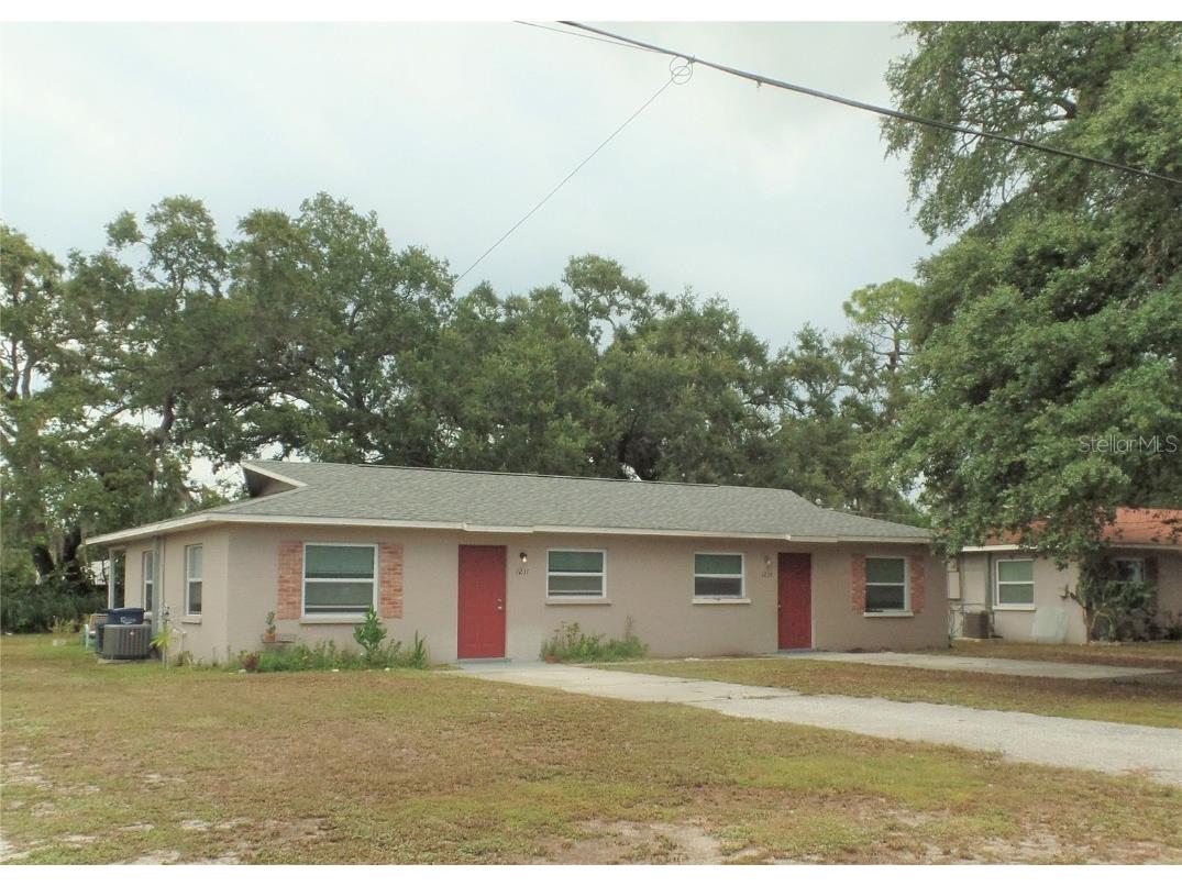 1233 Idlewild Court Sarasota FL 34243 A4578329 image1