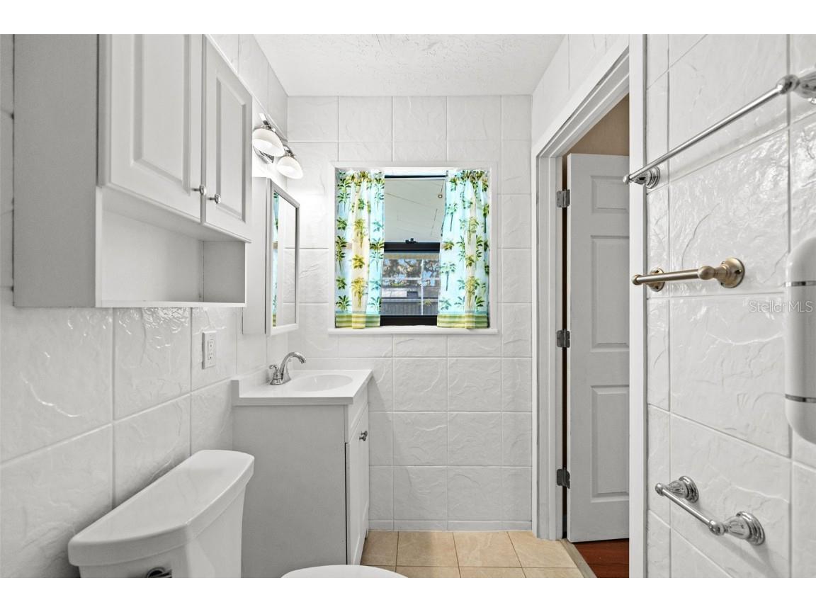 1233 Lorie Circle Brandon FL 33510 TB8451664 image32