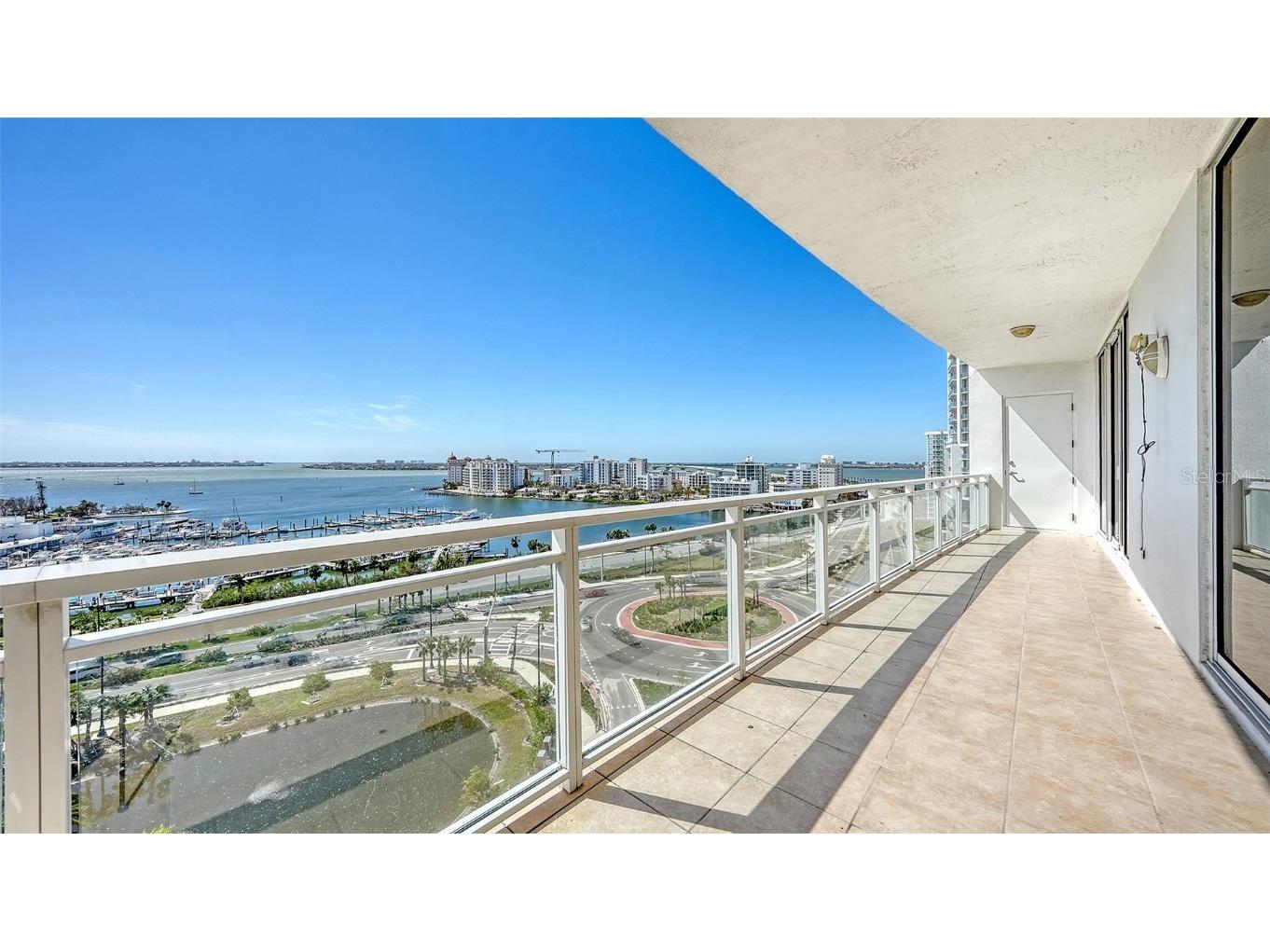 1233 N Gulfstream Avenue #1001 Sarasota FL 34236 - SARASOTA BAY A4626354 image5