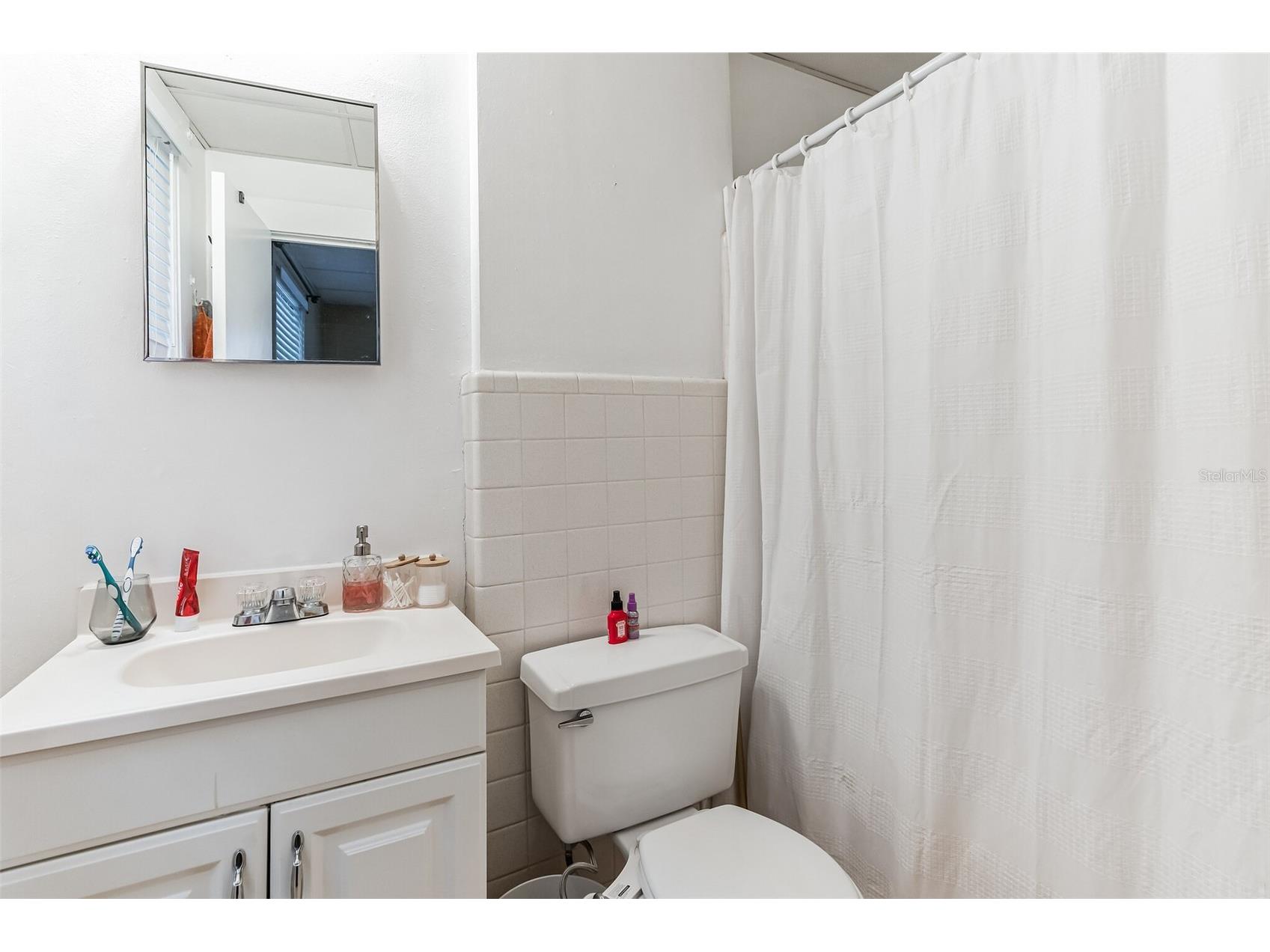 1233 Oak Street NE Saint Petersburg FL 33701 TB8473243 image16