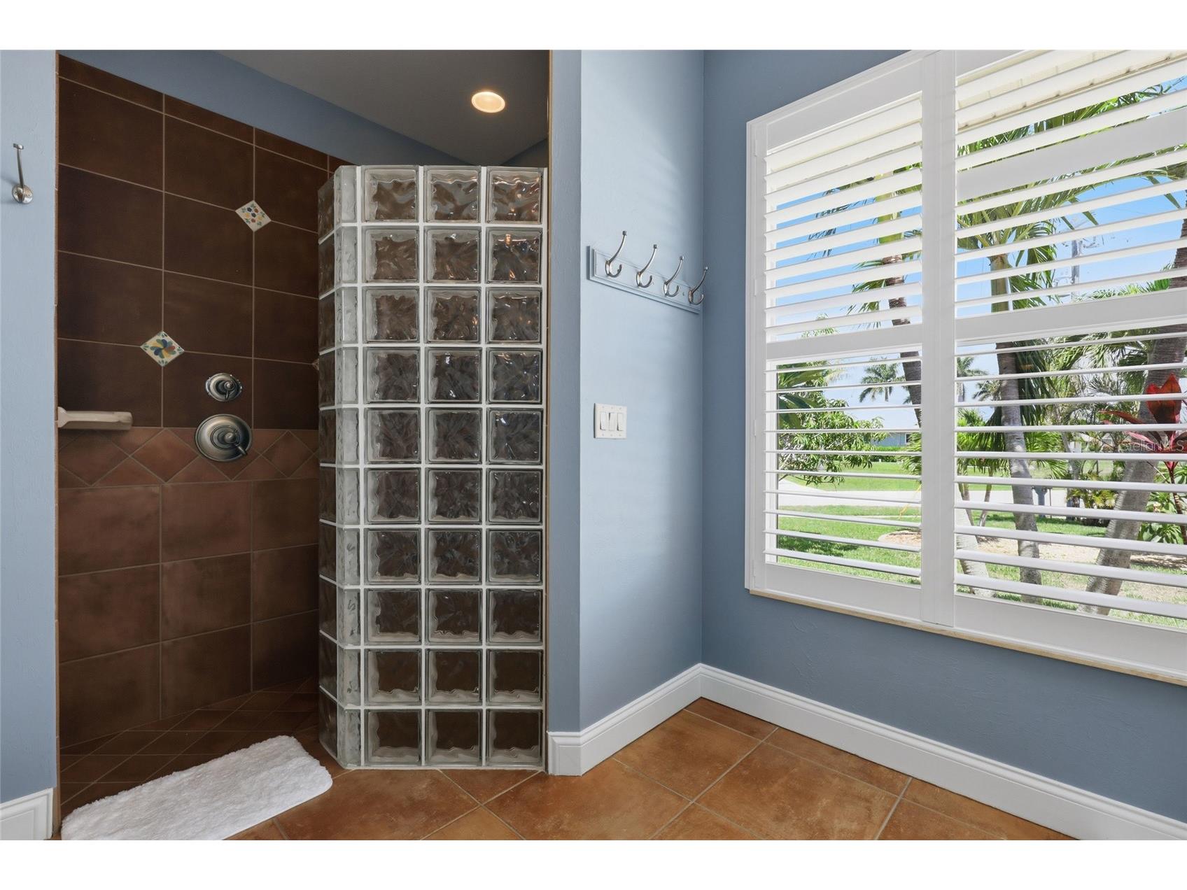 1233 Sea Breeze Court Punta Gorda FL 33950 C7528386 image18