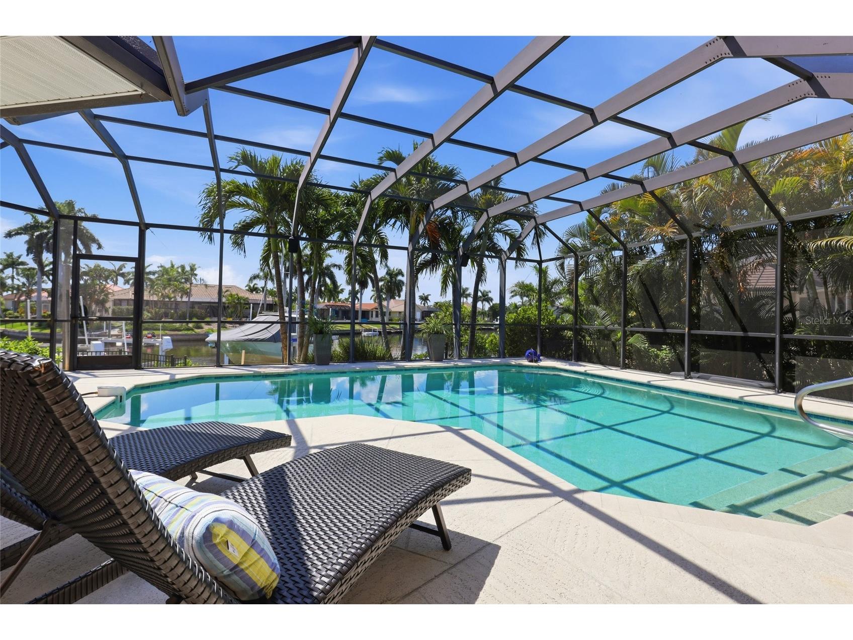 1233 Sea Breeze Court Punta Gorda FL 33950 C7528386 image2