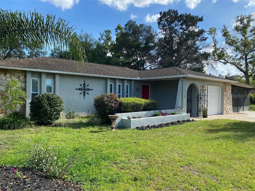 12330 Comstock Street Spring Hill FL 34609 W7873722 image1