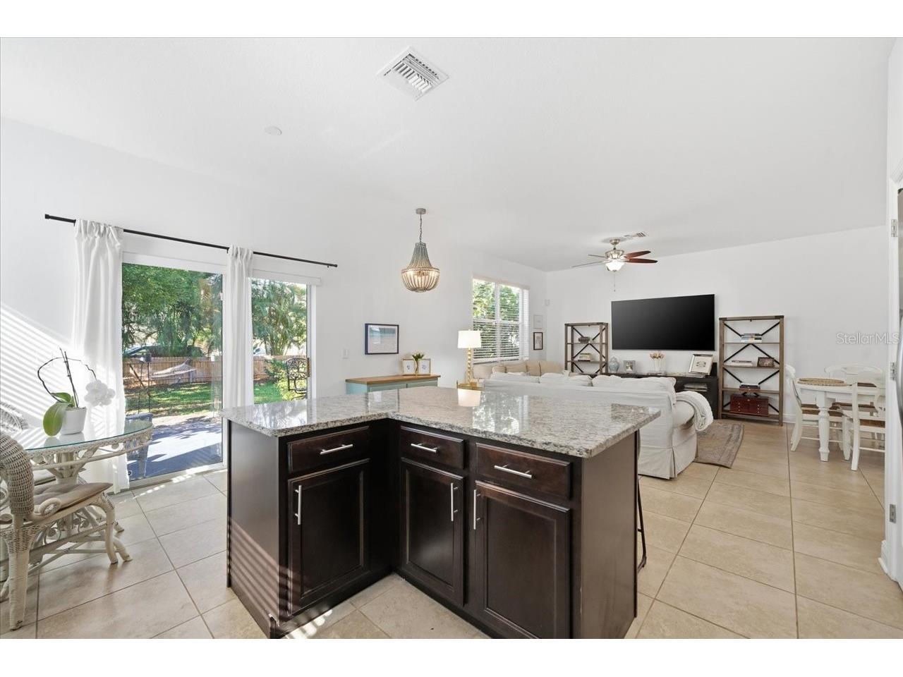 12330 N Rome Avenue Tampa FL 33612 - POND TB8530306 image15
