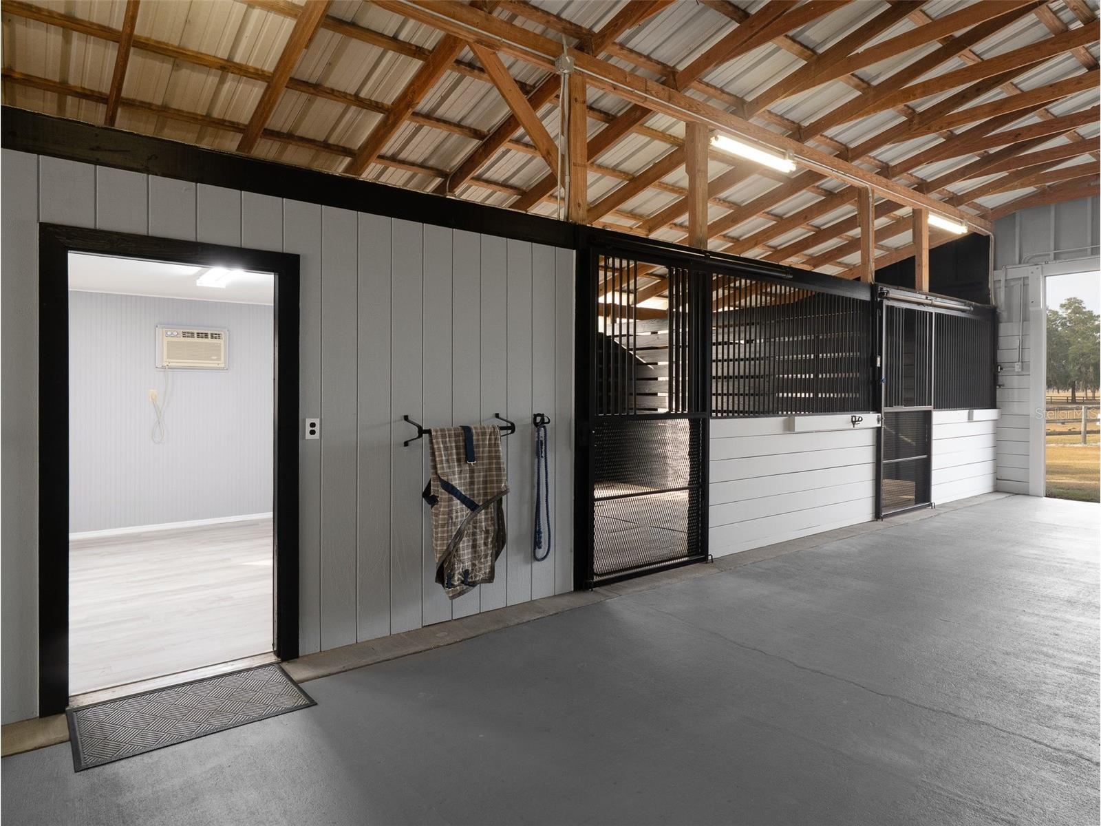 12330 NW 35th Street Ocala FL 34482 OM695661 image30