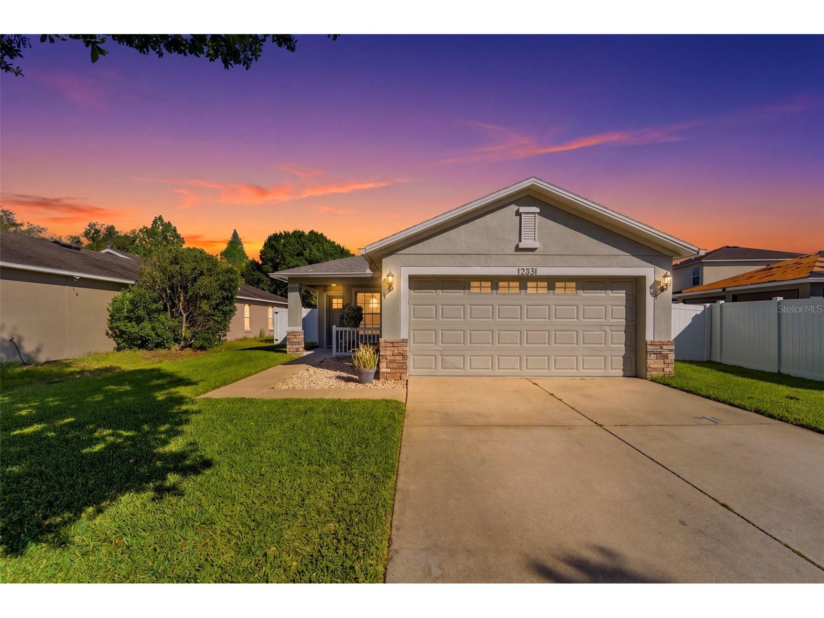 12331 Boot Spur Way Spring Hill FL 34610 W7885479 image1