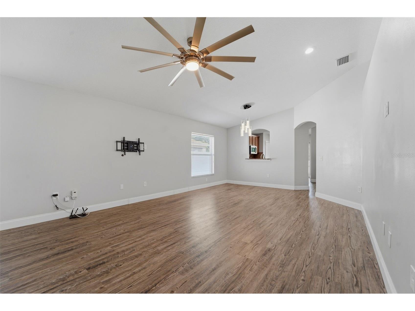12331 Boot Spur Way Spring Hill FL 34610 W7885479 image5
