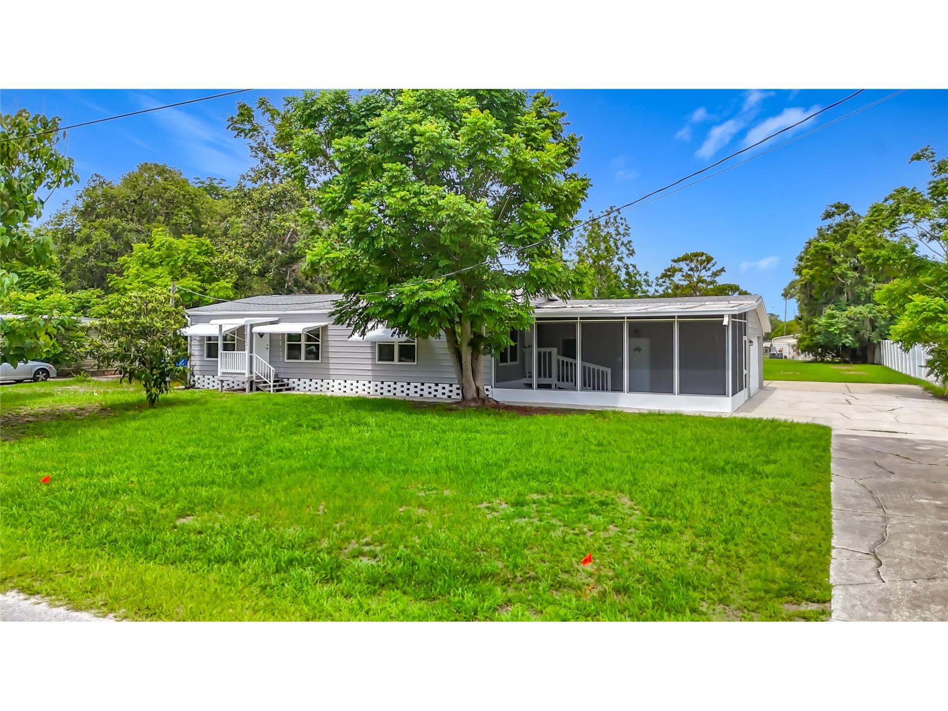 12331 Parkwood Street Hudson FL 34669 W7886149 image1