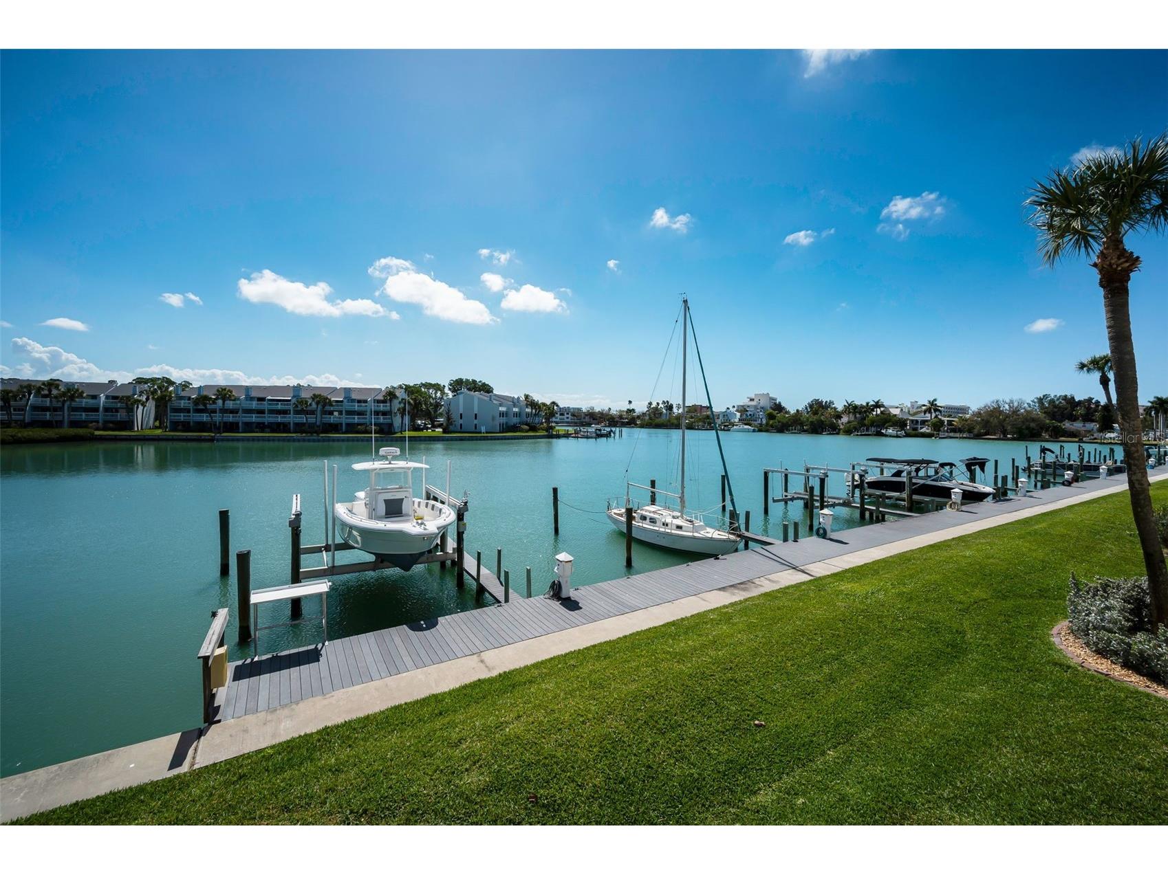 12334 Capri Circle N Treasure Island FL 33706 TB8484254 image3