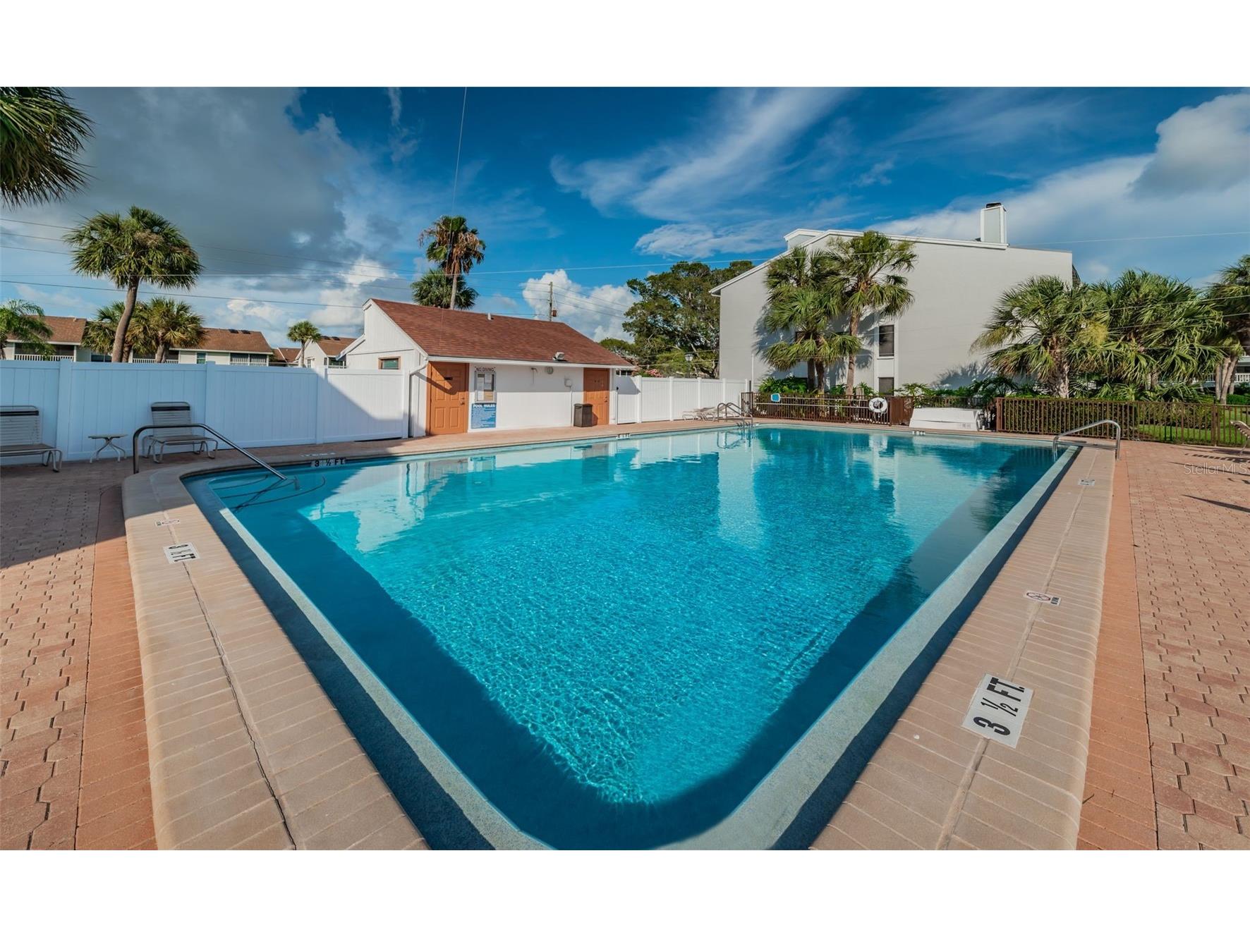 12334 Capri Circle N Treasure Island FL 33706 TB8484254 image51