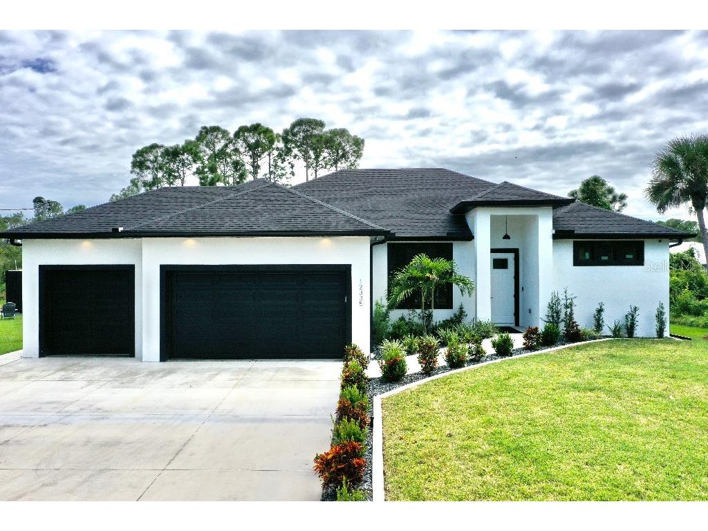 12335 Morton Avenue Port Charlotte FL 33953 W7858417 image1