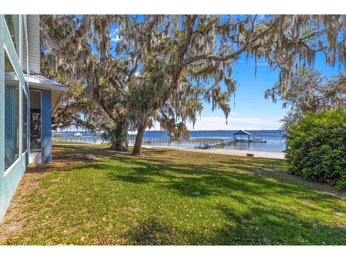 12336 E Highway 25 Ocklawaha FL 32179 - LAKE WEIR OM696216 image18