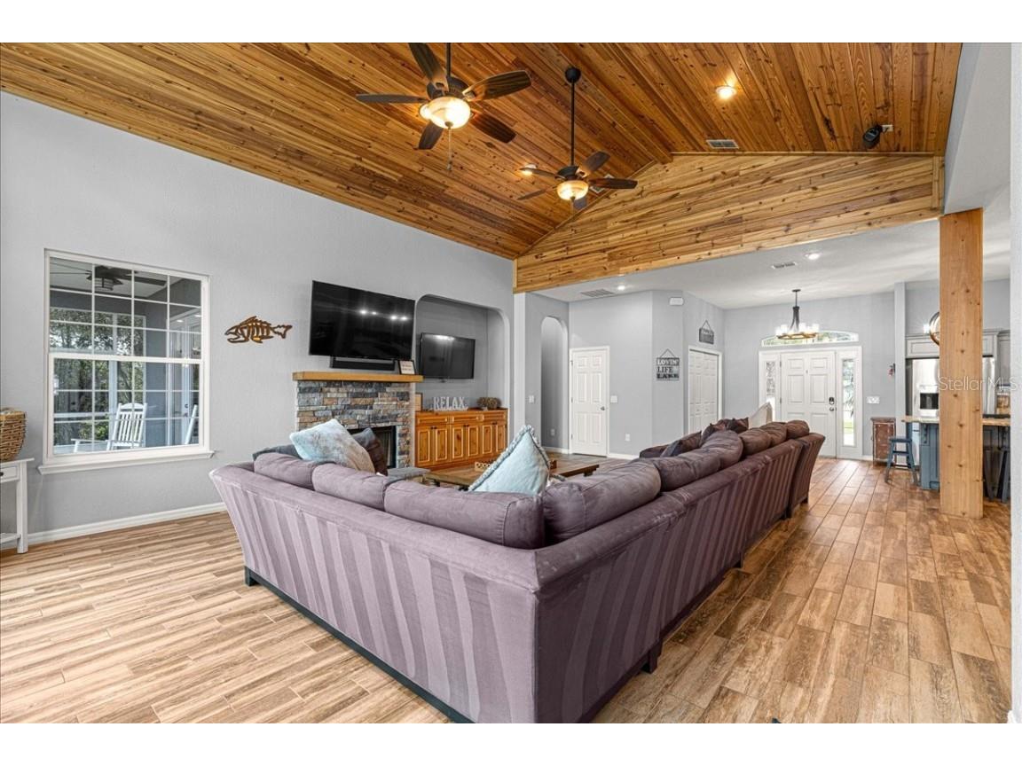 12336 E Highway 25 Ocklawaha FL 32179 - LAKE WEIR OM696216 image29