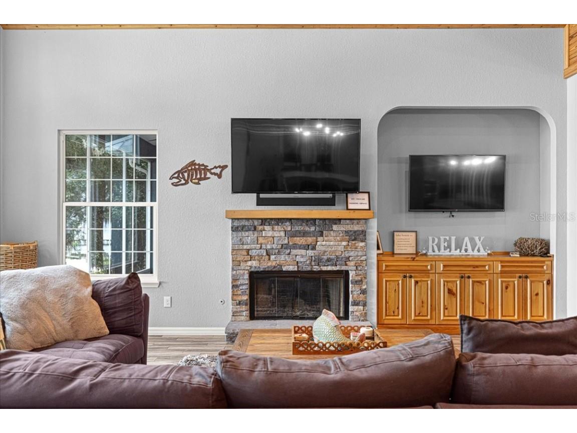 12336 E Highway 25 Ocklawaha FL 32179 - LAKE WEIR OM696216 image31