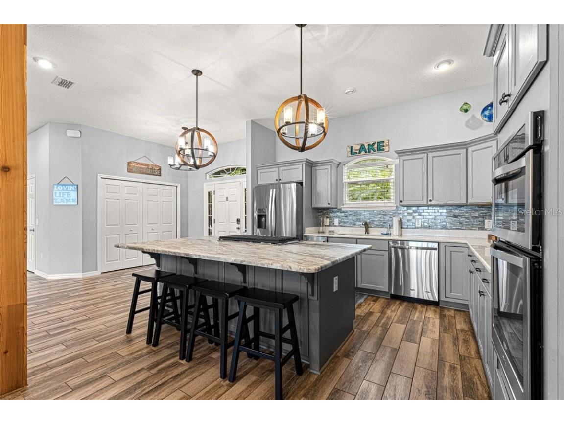 12336 E Highway 25 Ocklawaha FL 32179 - LAKE WEIR OM696216 image35