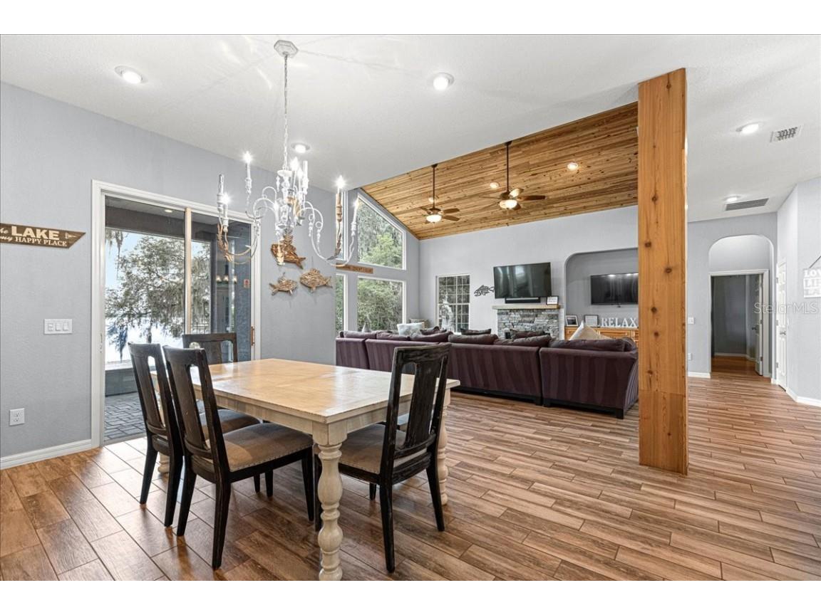 12336 E Highway 25 Ocklawaha FL 32179 - LAKE WEIR OM696216 image45