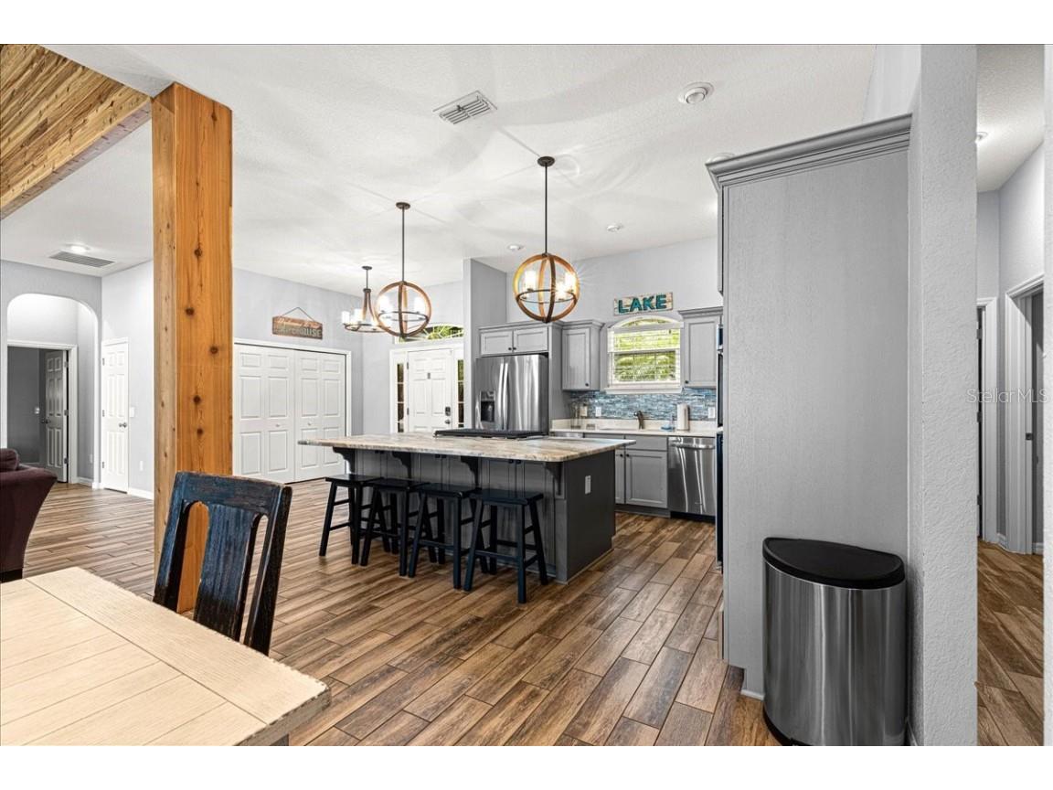 12336 E Highway 25 Ocklawaha FL 32179 - LAKE WEIR OM696216 image50