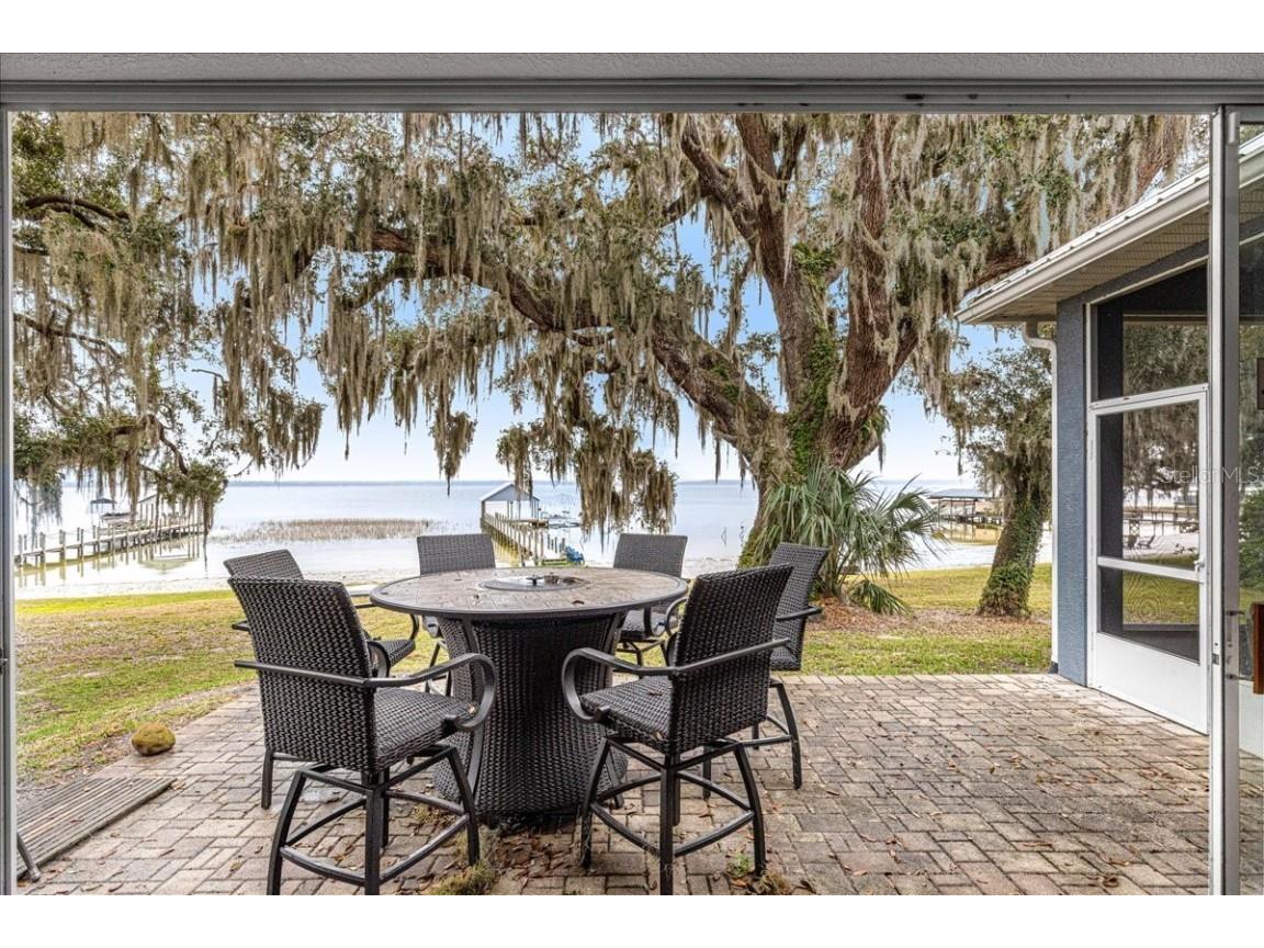 12336 E Highway 25 Ocklawaha FL 32179 - LAKE WEIR OM696216 image76