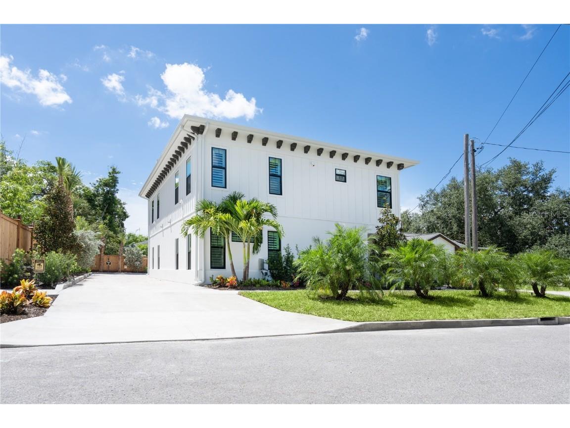 1234 15th Street #102 Sarasota FL 34236 A4670003 image28