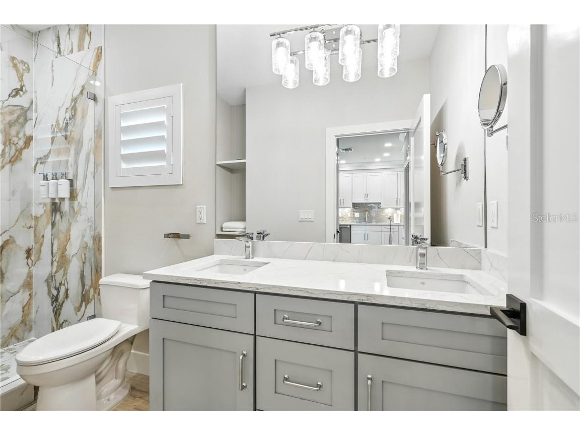 1234 15th Street #201 Sarasota FL 34236 A4670051 image20