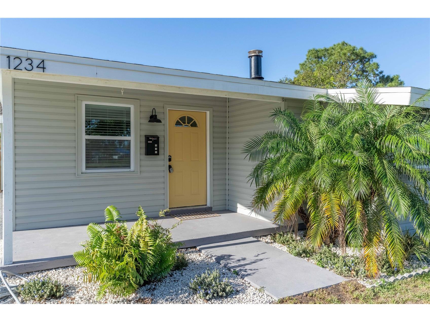 1234 29th Street N Saint Petersburg FL 33713 A4697125 image3