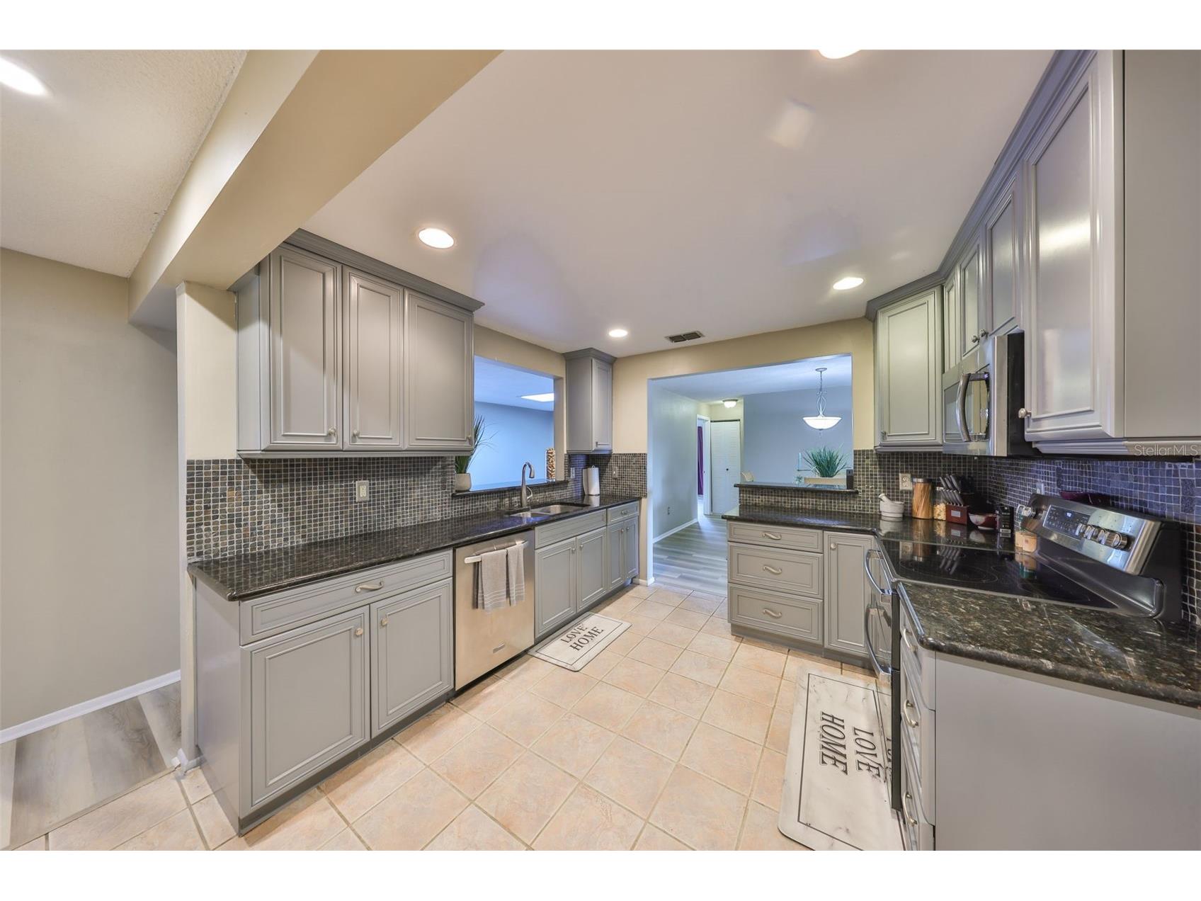 12341 79th Place Seminole FL 33772 TB8469333 image11