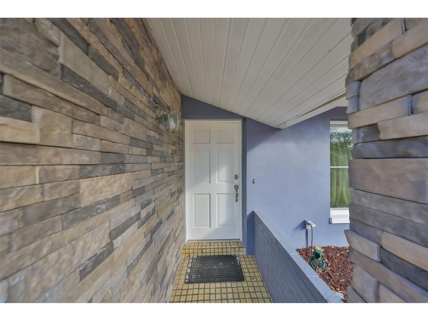 12341 79th Place Seminole FL 33772 TB8469333 image2