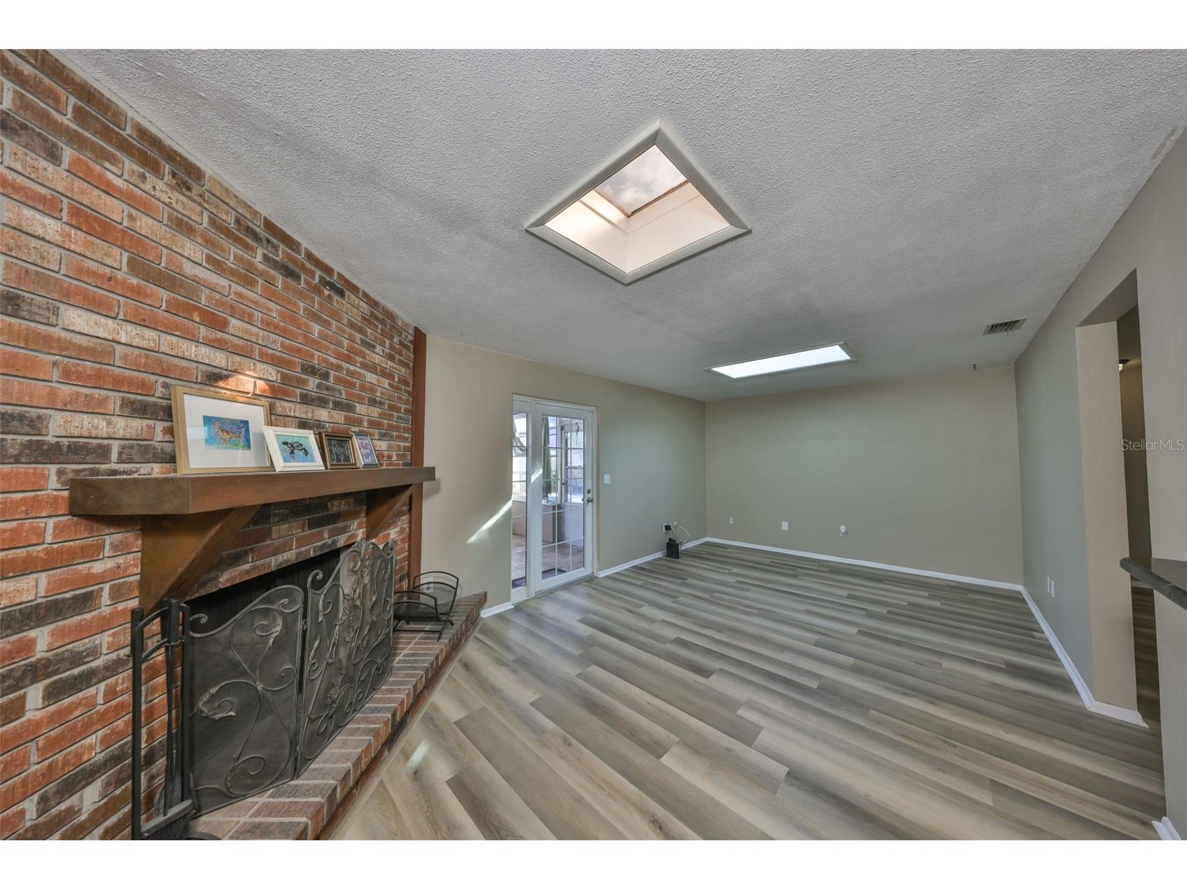 12341 79th Place Seminole FL 33772 TB8469333 image21