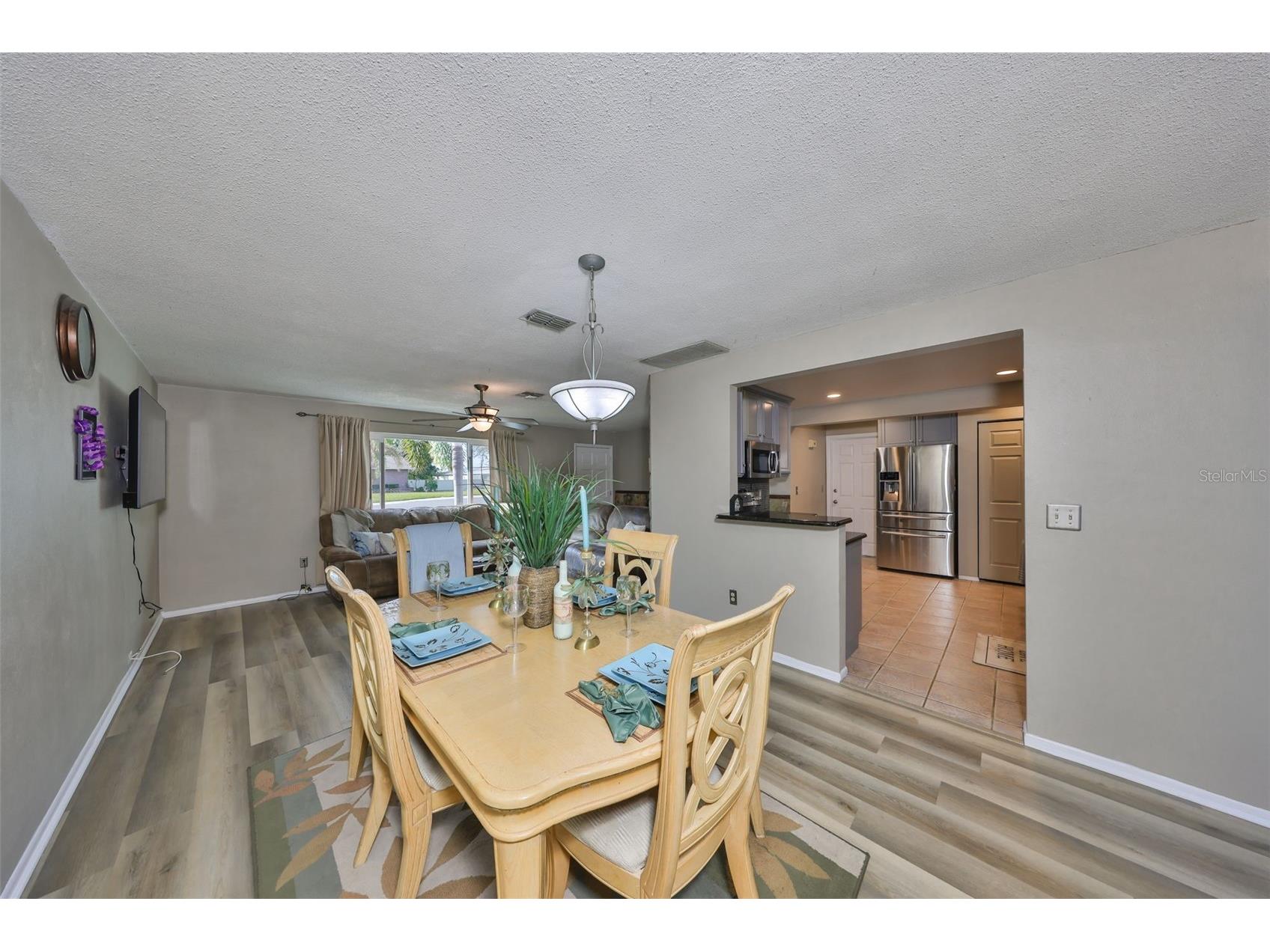 12341 79th Place Seminole FL 33772 TB8469333 image6