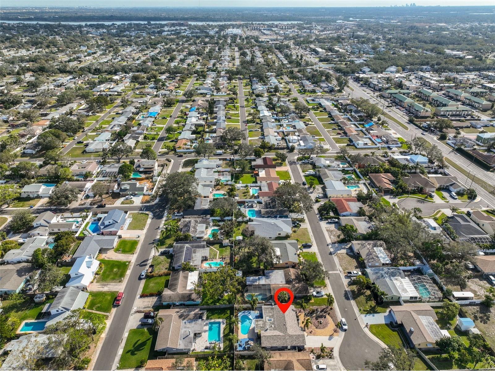12341 79th Place Seminole FL 33772 TB8469333 image60