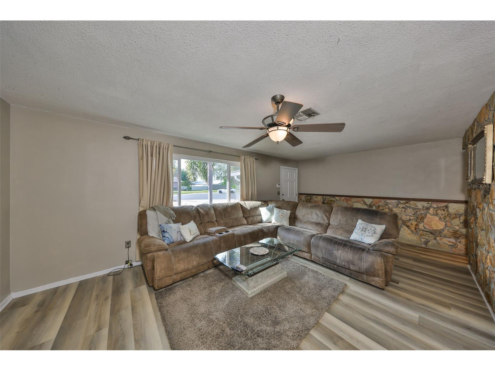 12341 79th Place Seminole FL 33772 TB8469333 image7