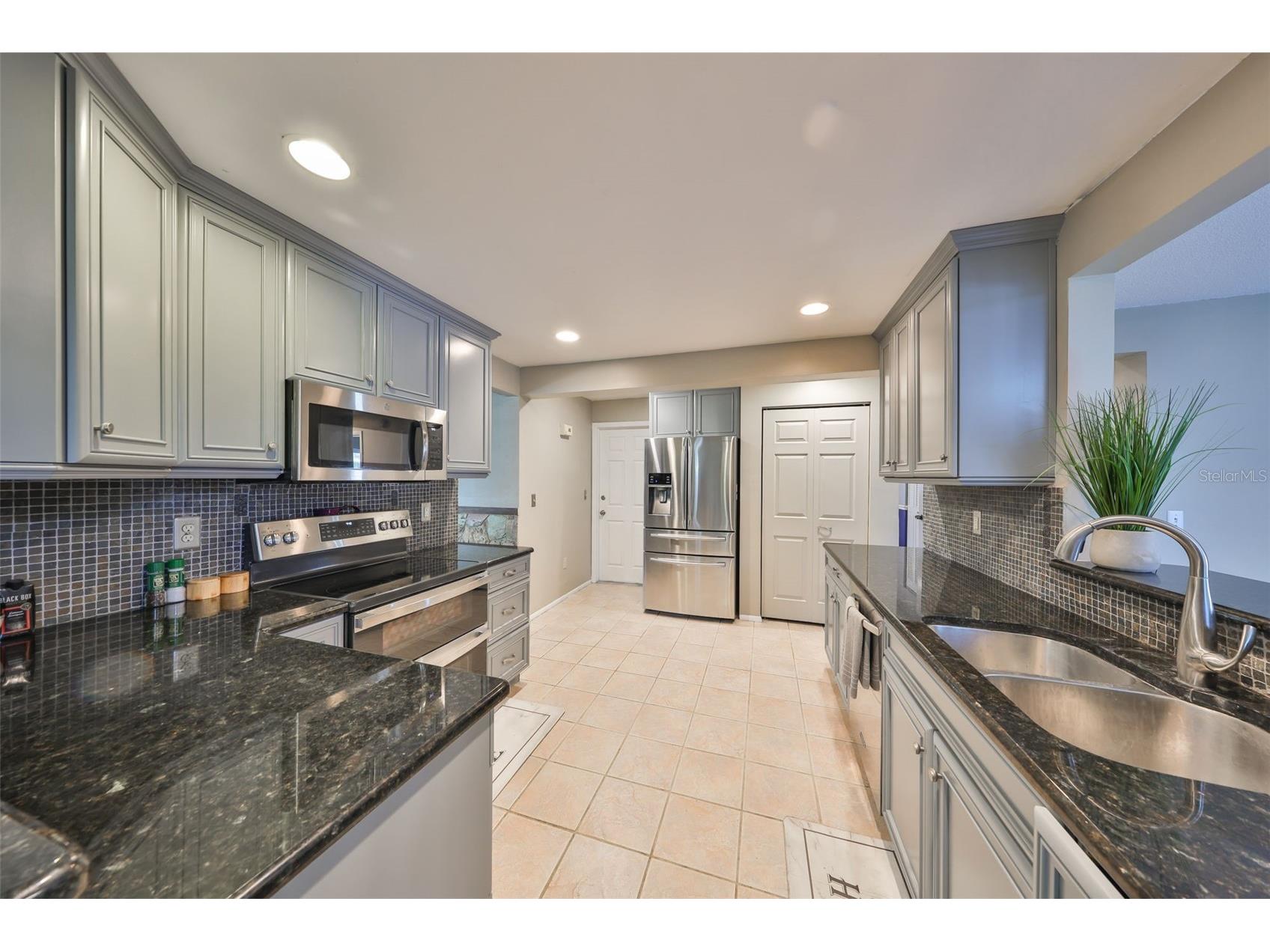 12341 79th Place Seminole FL 33772 TB8469333 image9