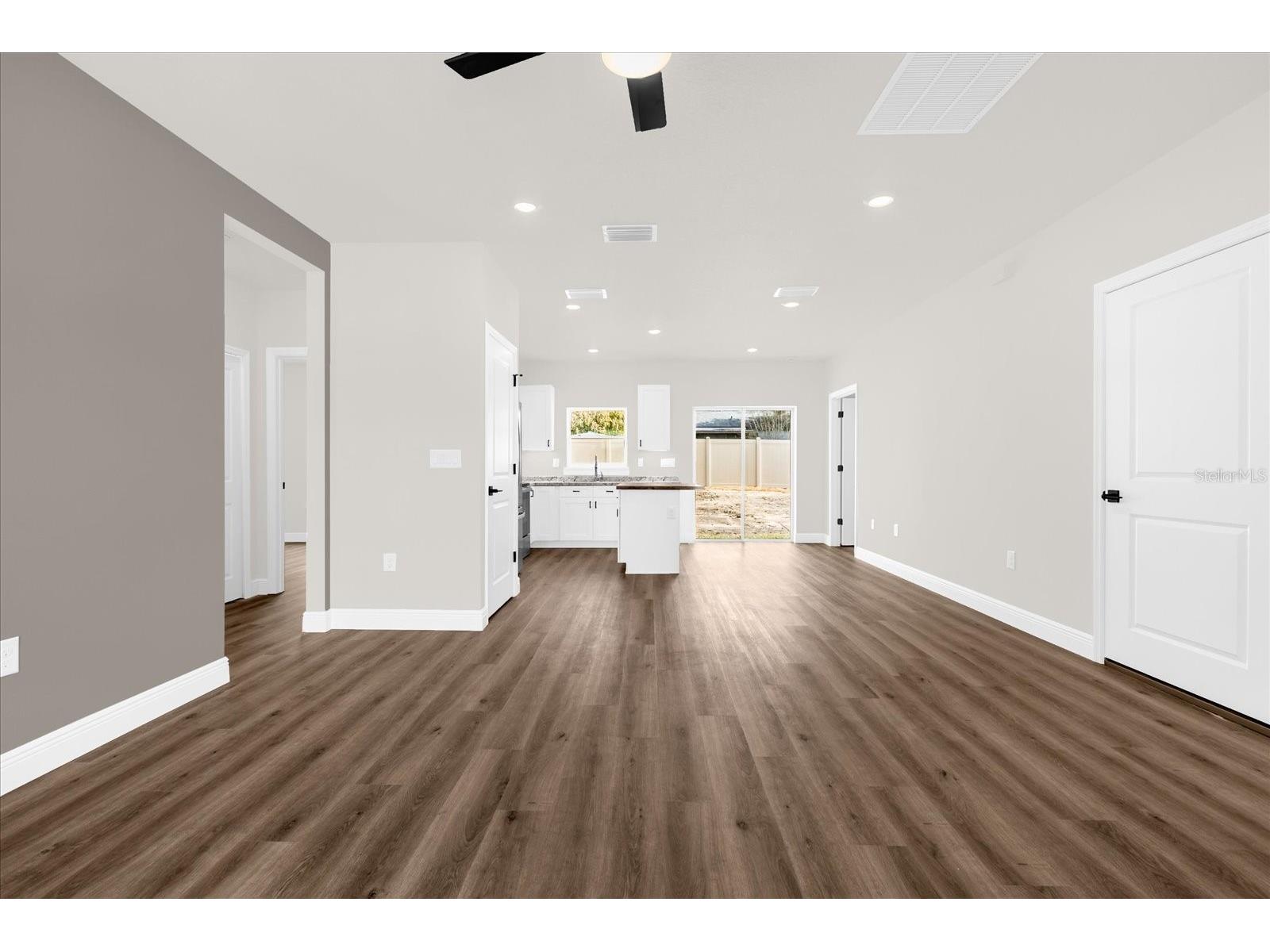 12345 SE 99th Avenue Belleview FL 34420 TB8466490 image6