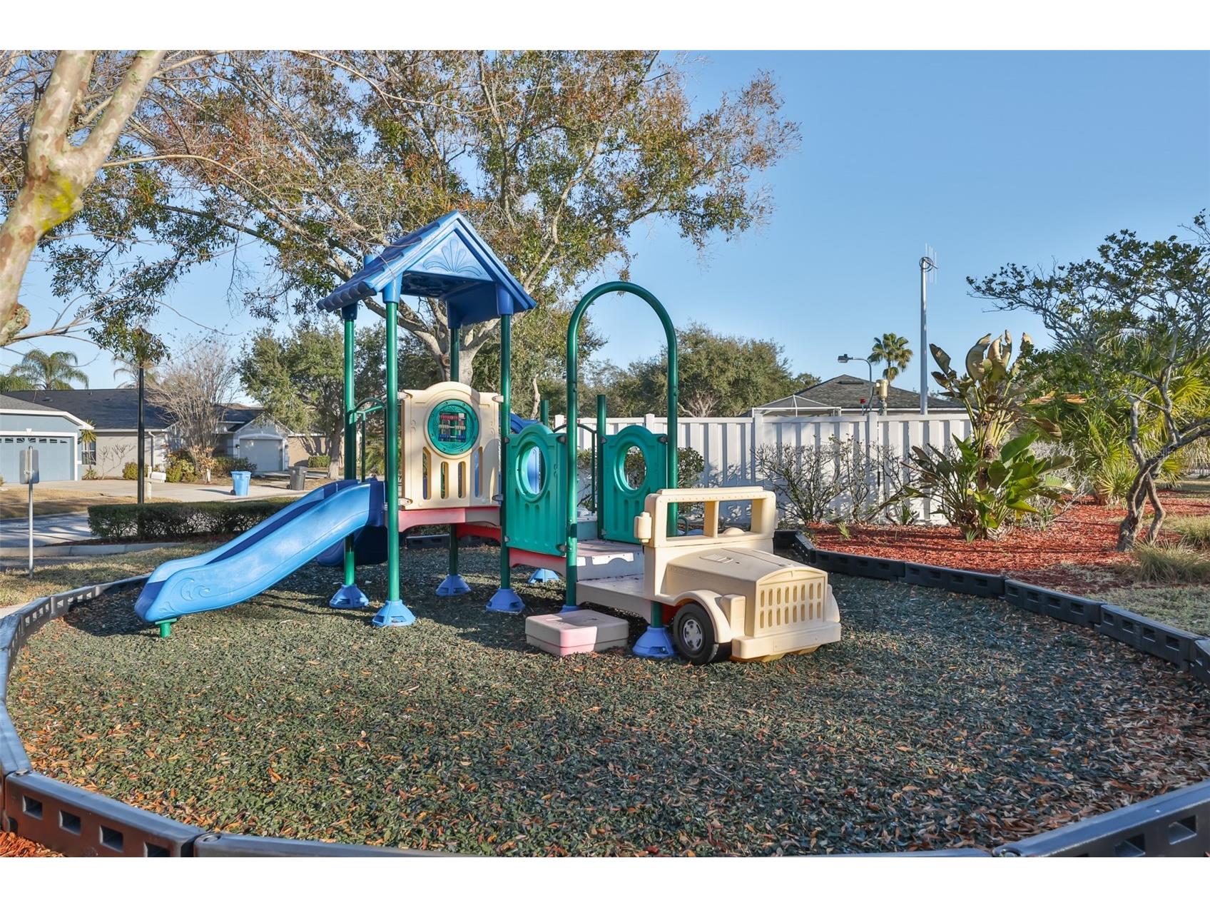 12349 Country White Circle Tampa FL 33635 TB8476360 image25