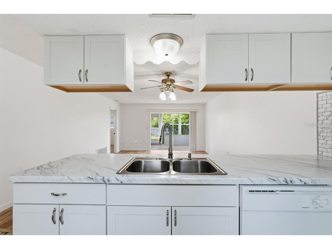 12349 Dearborn Drive #E Hudson FL 34667 OM712273 image8