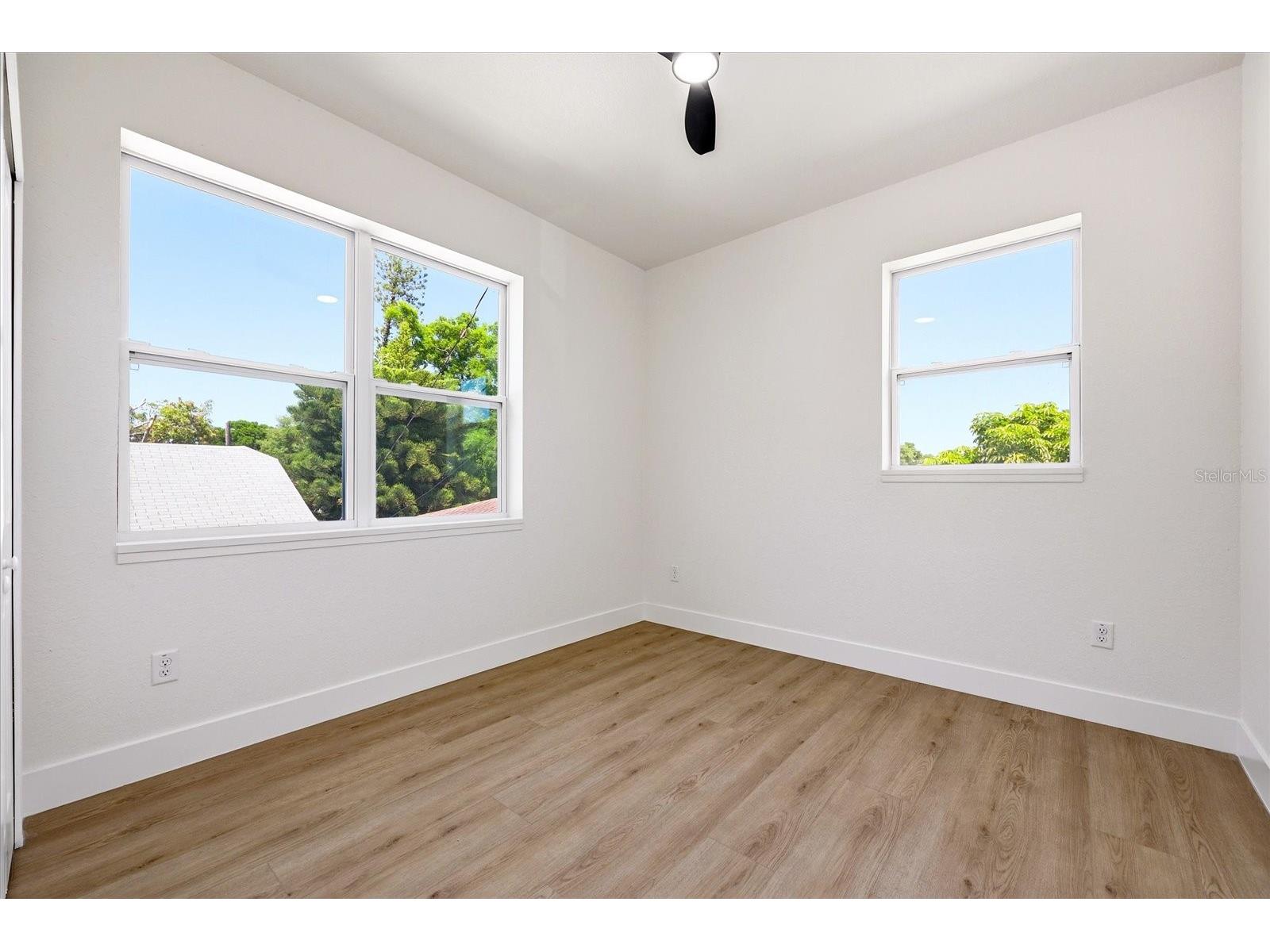 1235 11th Avenue S Saint Petersburg FL 33705 TB8499610 image34
