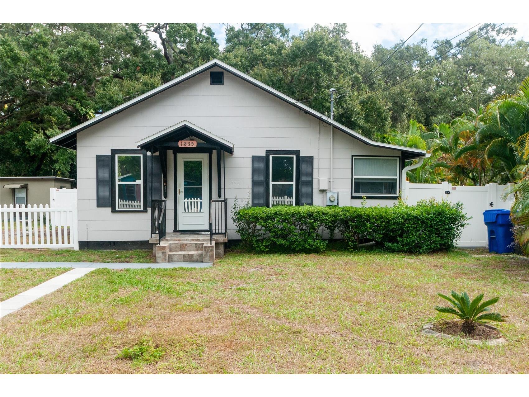 1235 Bass Boulevard Dunedin FL 34698 TB8523604 image1