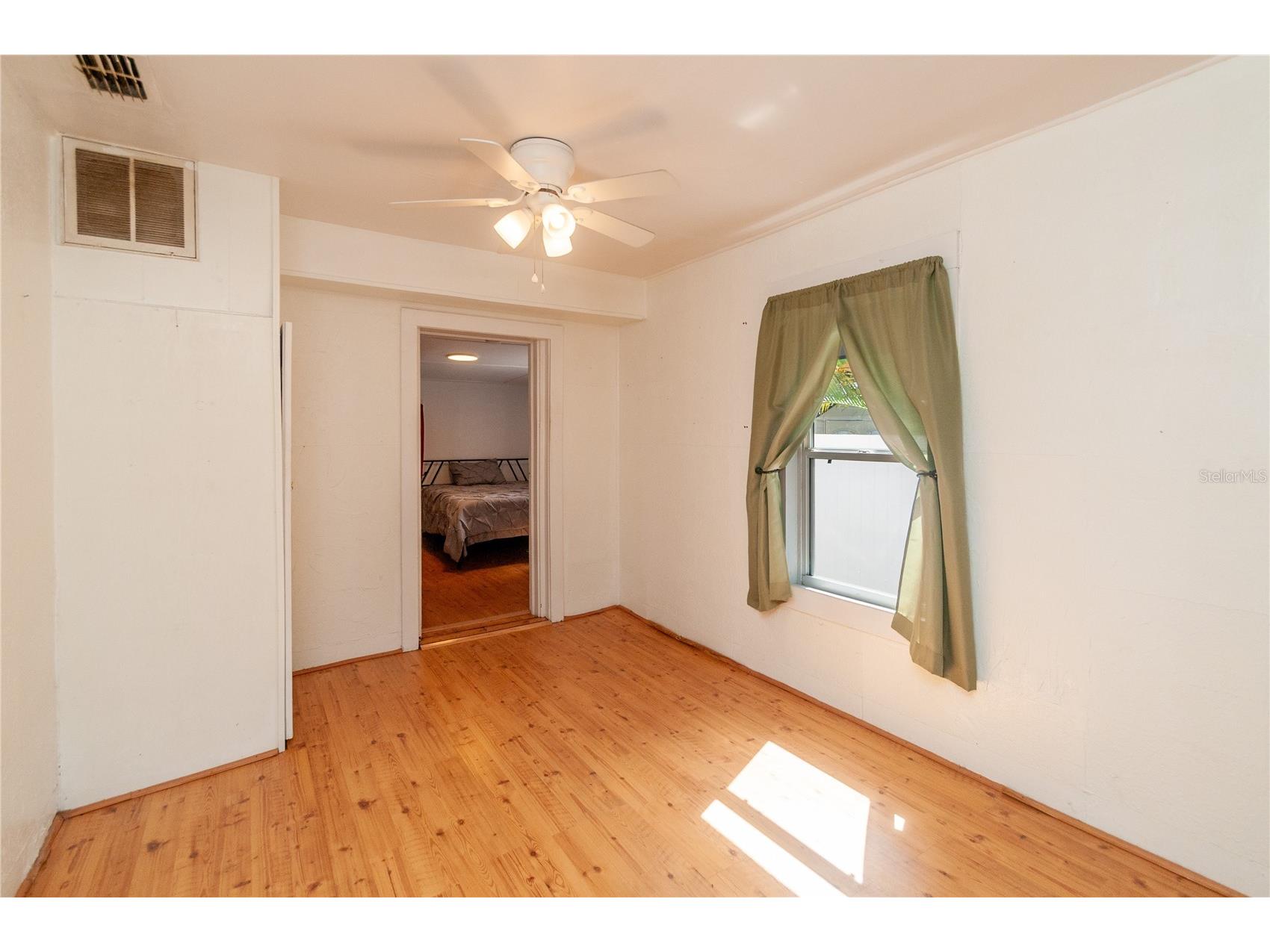 1235 Bass Boulevard Dunedin FL 34698 TB8523604 image4