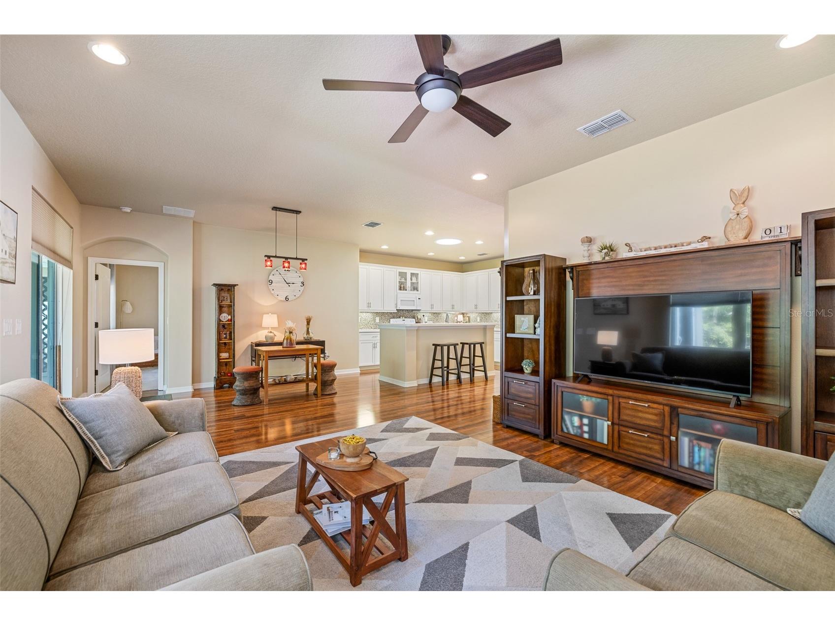 1235 Cap Diville Avenue Port Orange FL 32129 V4948754 image12