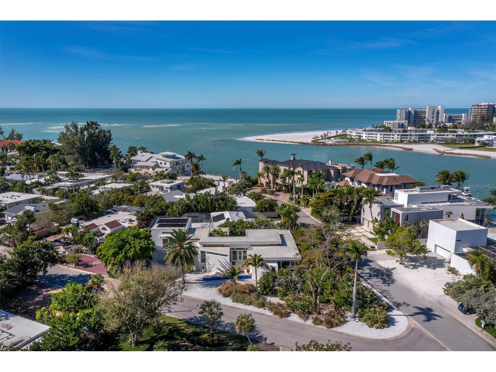 1235 Center Place Sarasota FL 34236 A4674992 image3