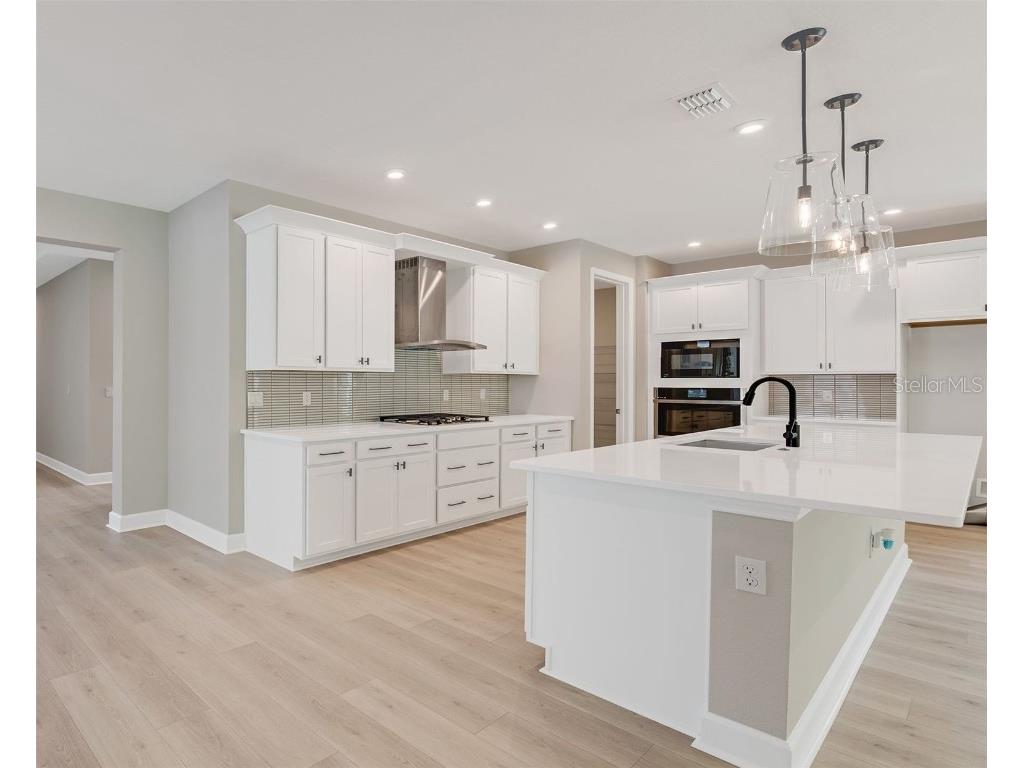 1235 Cresswind Boulevard Deland FL 32724 W7880800 image12