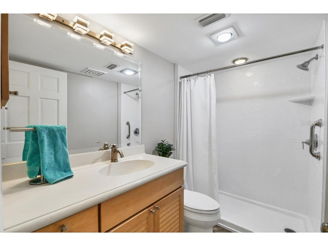 1235 Dockside Place #108 Sarasota FL 34242 A4647763 image14