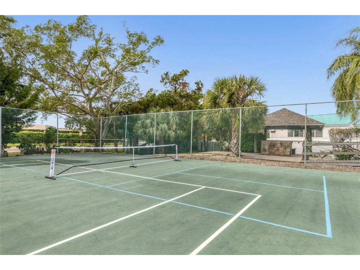 1235 Dockside Place #108 Sarasota FL 34242 A4647763 image32