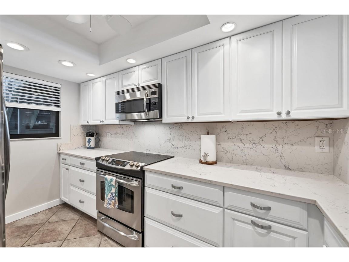 1235 Dockside Place #108 Sarasota FL 34242 A4647763 image5