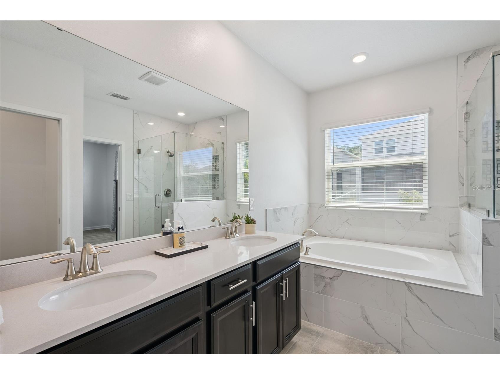 1235 Dora Parc Lane Mount Dora FL 32757 - LAKE DORA G5114277 image7
