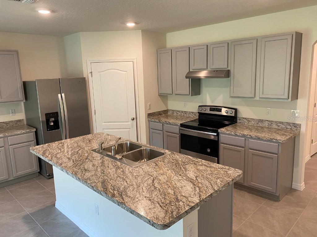 1235 Iguana Loop Davenport FL 33897 TB8430175 image2