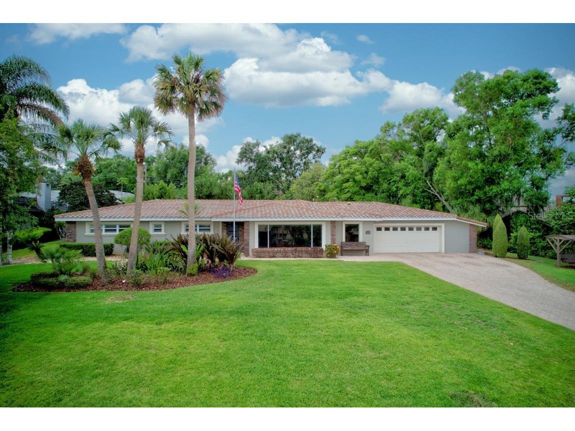1235 Lake Point Drive Lakeland FL 33813 L4936847 image1